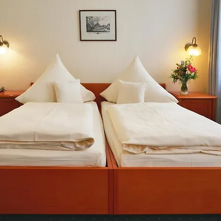 Martha Otel Dresden