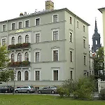 Hotel Martha