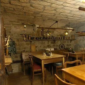 Hotel Martha 3*