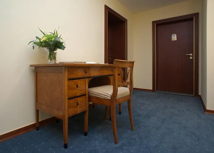 Martha 3* دريسدن