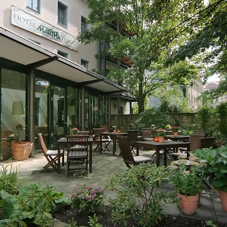 Hotel Martha