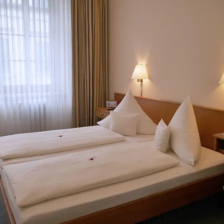 Hotel Martha Drezno